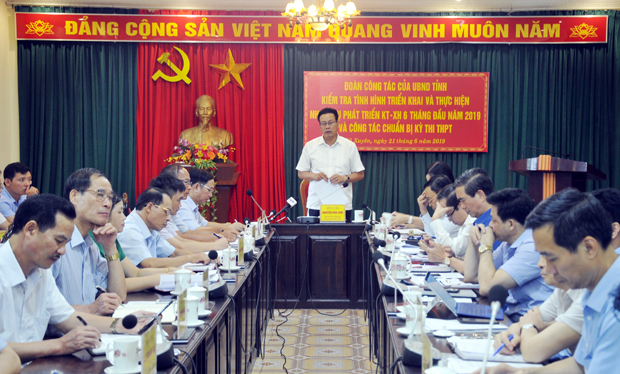 Chủ tịch UBND tỉnh Nguyễn Văn Sơn làm việc với huyện Vị Xuyên