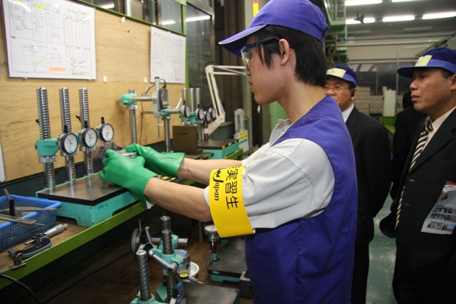 Nhật Bản: Hỗ trợ 1.800.000 đồng/ngày tới lao động tạm nghỉ việc do Covid-19