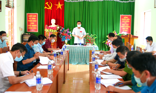 Chủ tịch UBND tỉnh Nguyễn Văn Sơn kiểm tra công tác chuẩn bị bầu cử tại huyện Hoàng Su Phì
